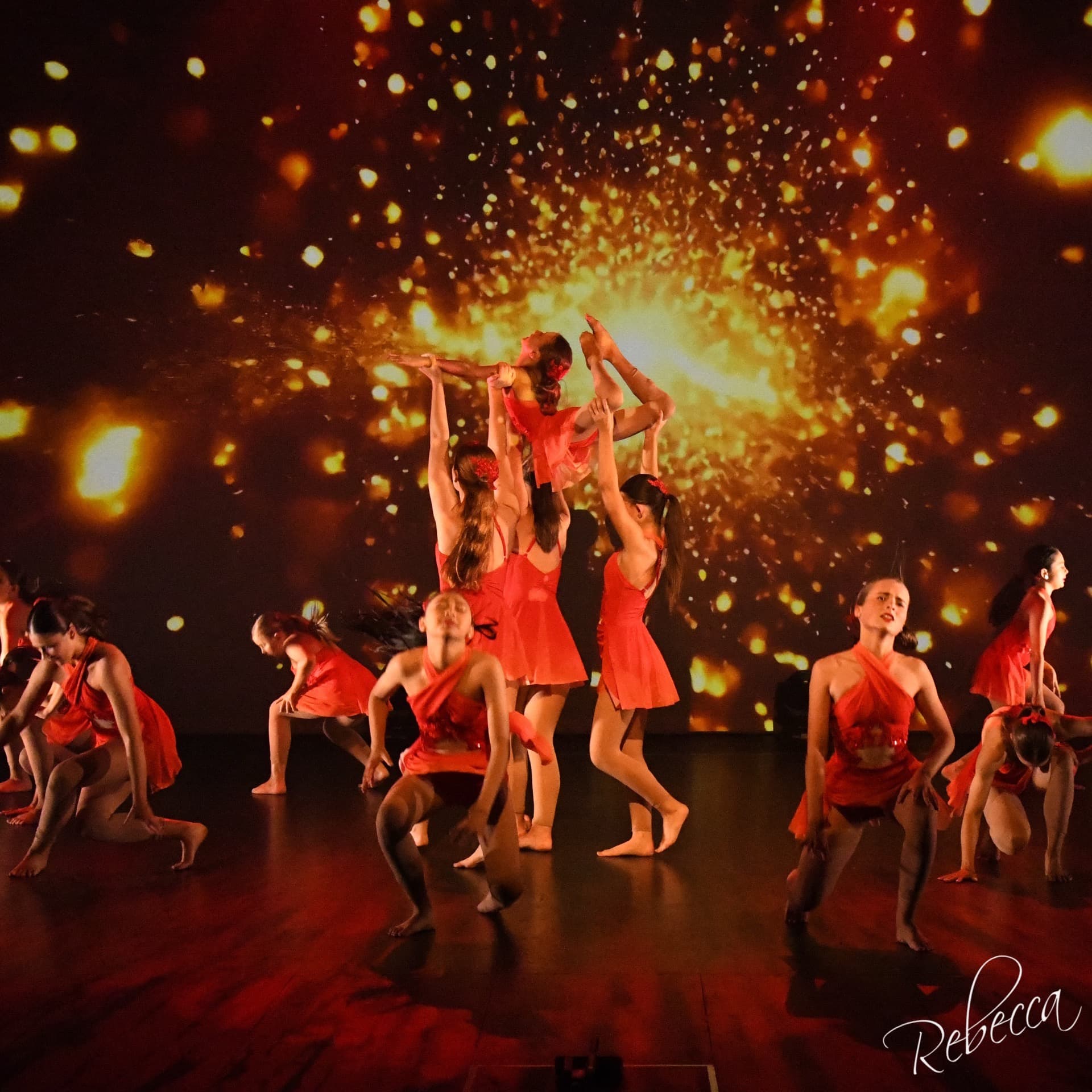 SDS Griffith dancers on stage